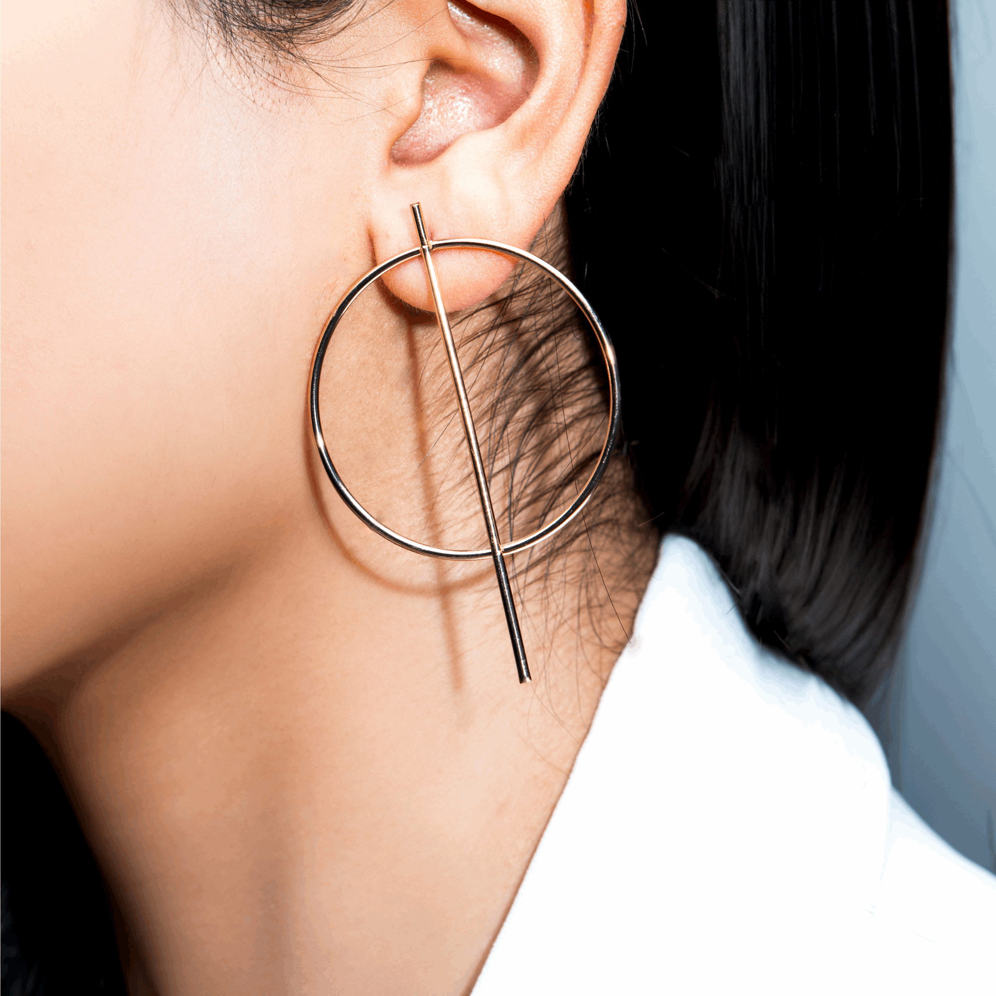 LONGITUDINAL EARRINGS