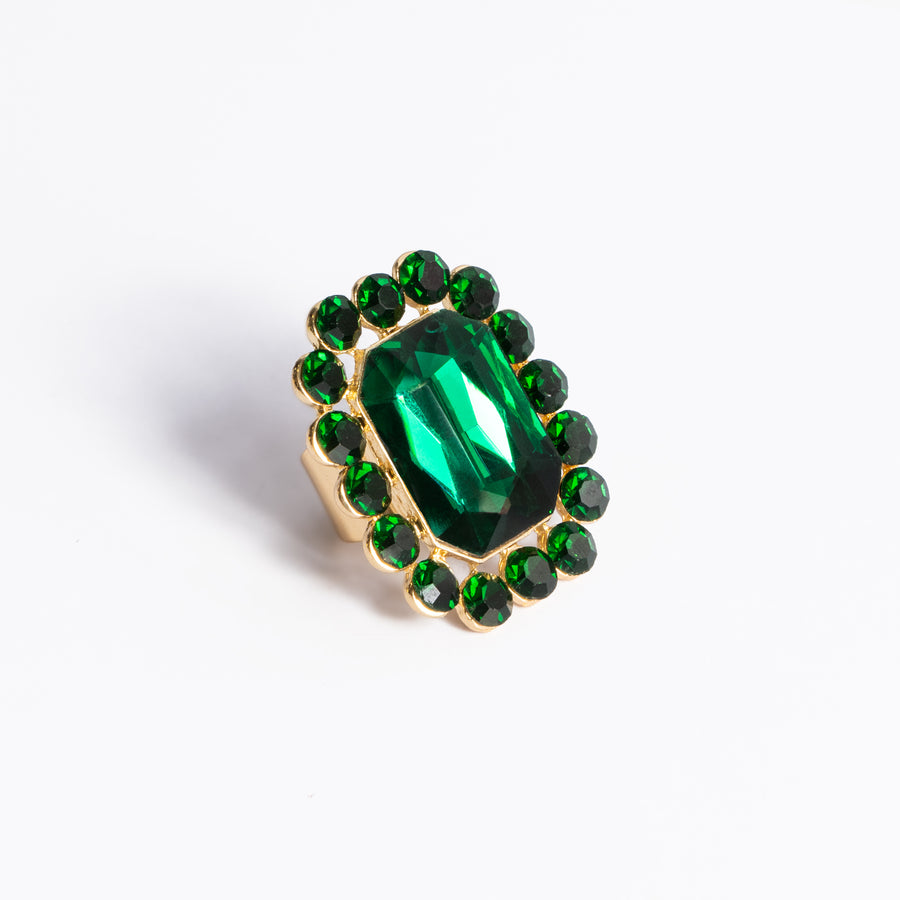 EMERALD GREEN STONE RING