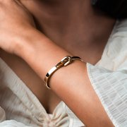 BELTED ADJUSTABLE BANGLE