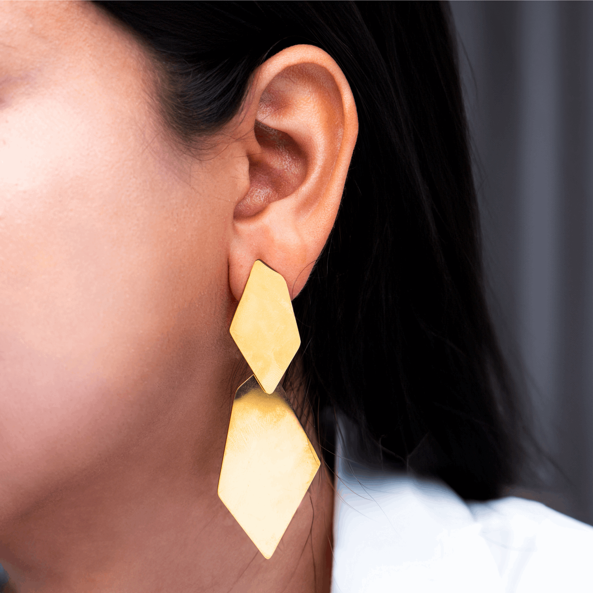 GOLD QUAD EARRINGS