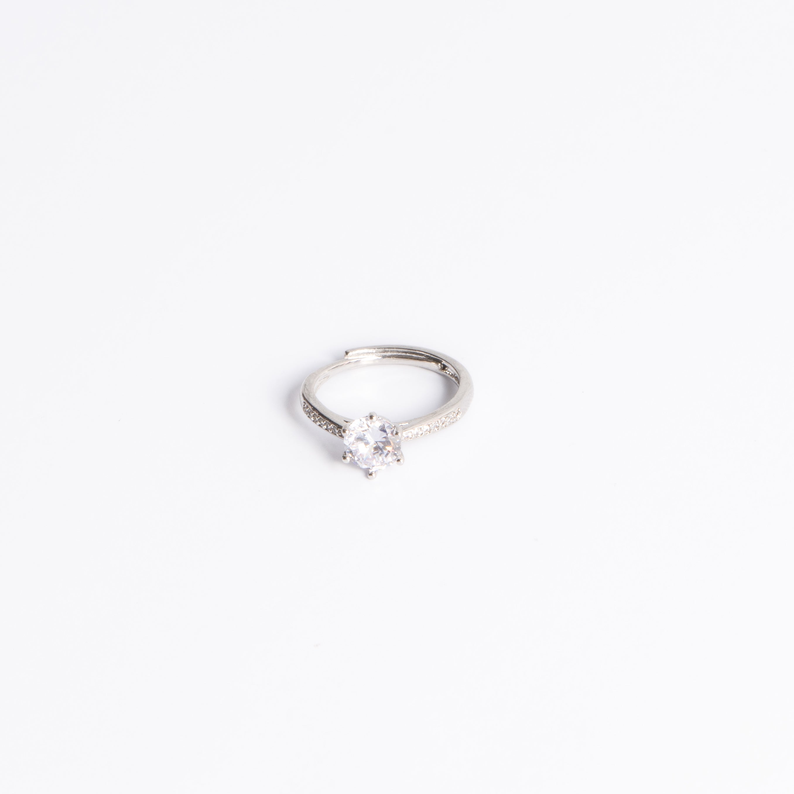 SILVER SOLITAIRE RING